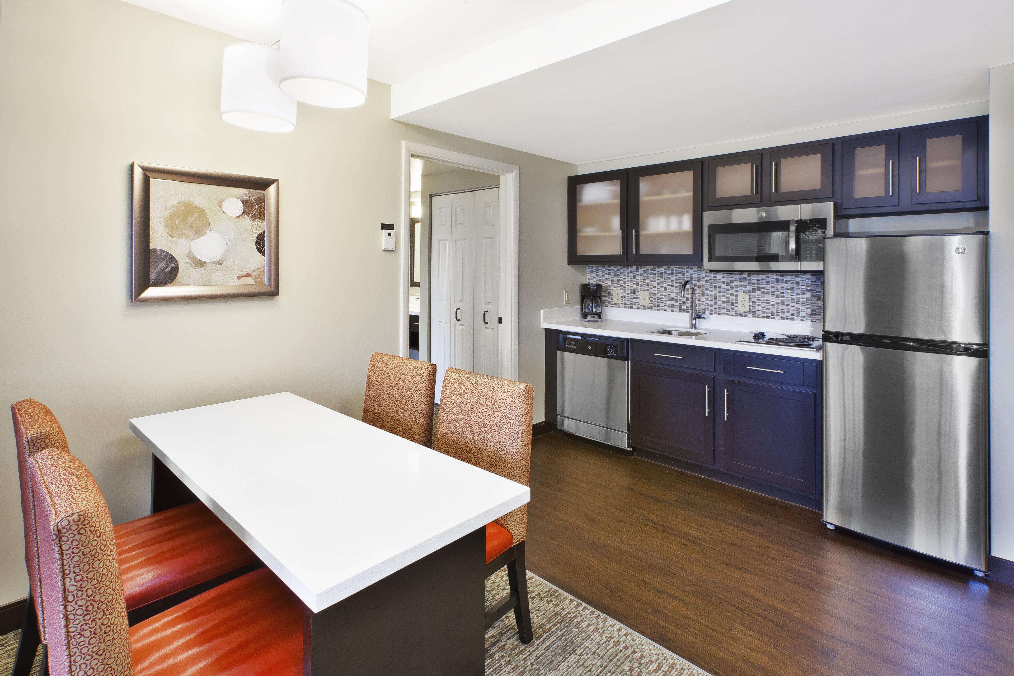 Staybridge Suites Cleveland Mayfield Heights Beachwood By Ihg Екстериор снимка