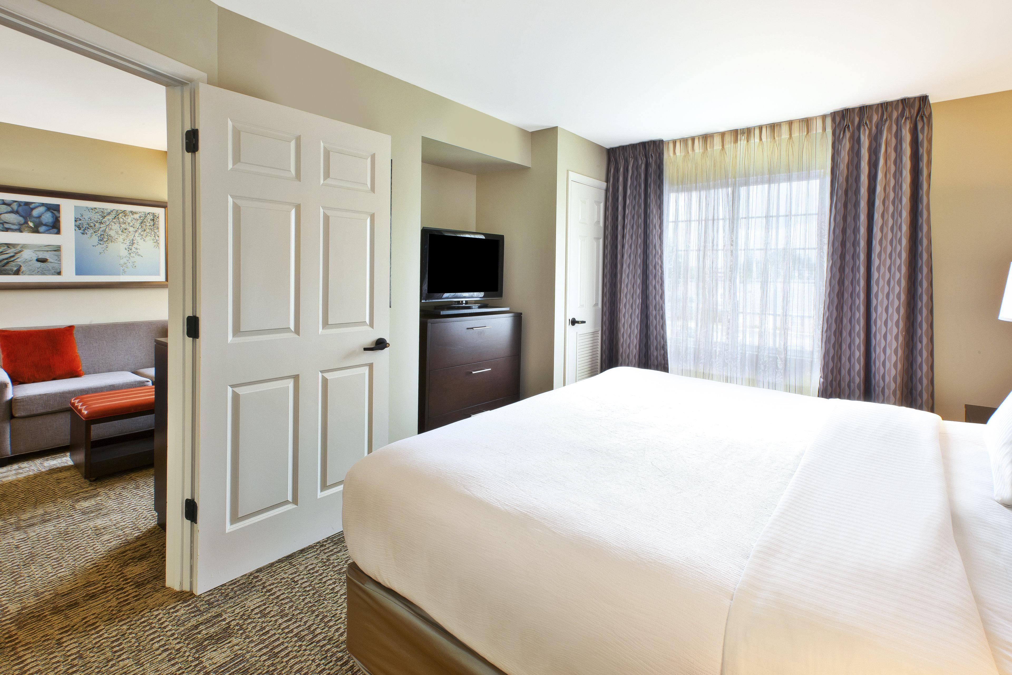 Staybridge Suites Cleveland Mayfield Heights Beachwood By Ihg Екстериор снимка