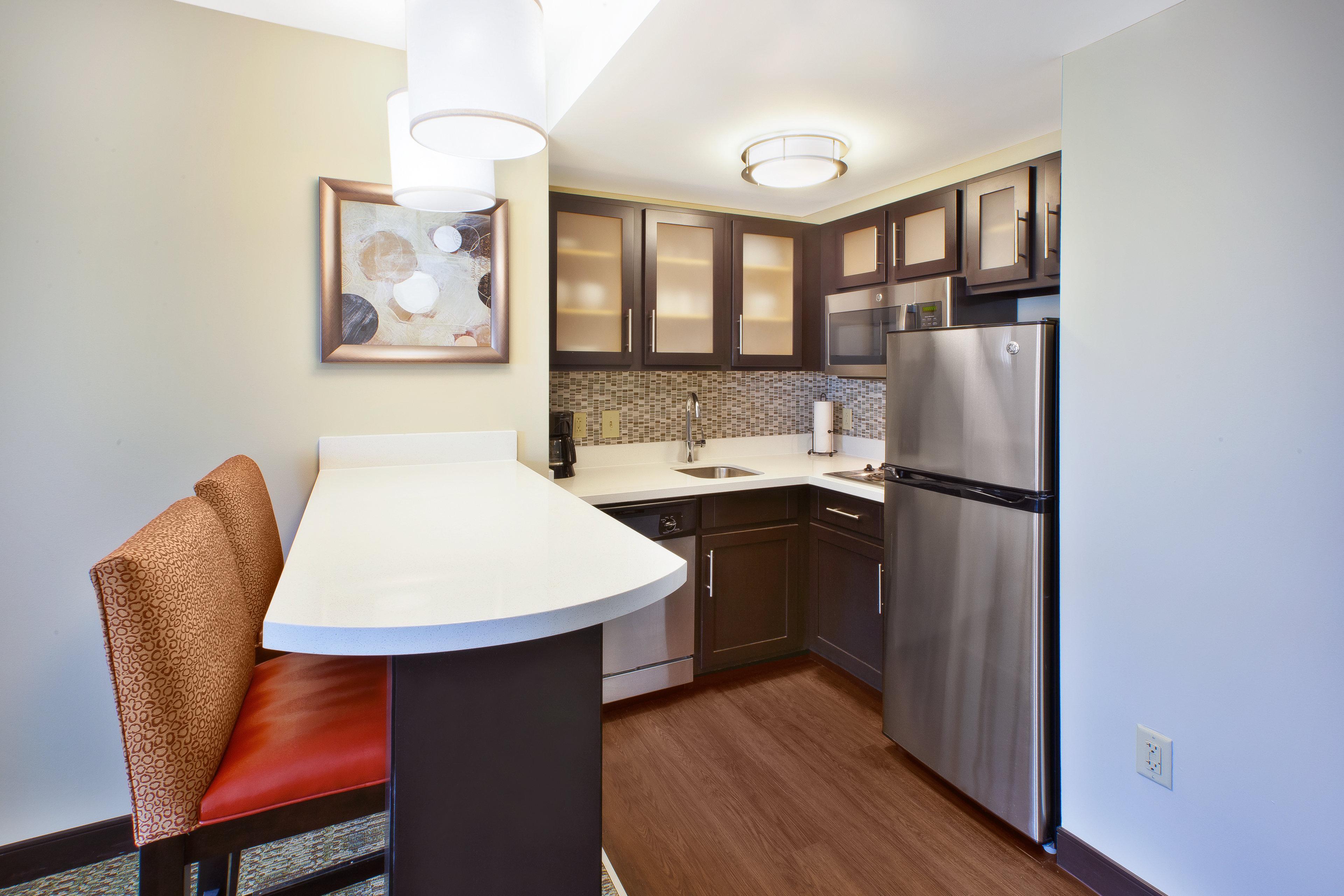 Staybridge Suites Cleveland Mayfield Heights Beachwood By Ihg Екстериор снимка