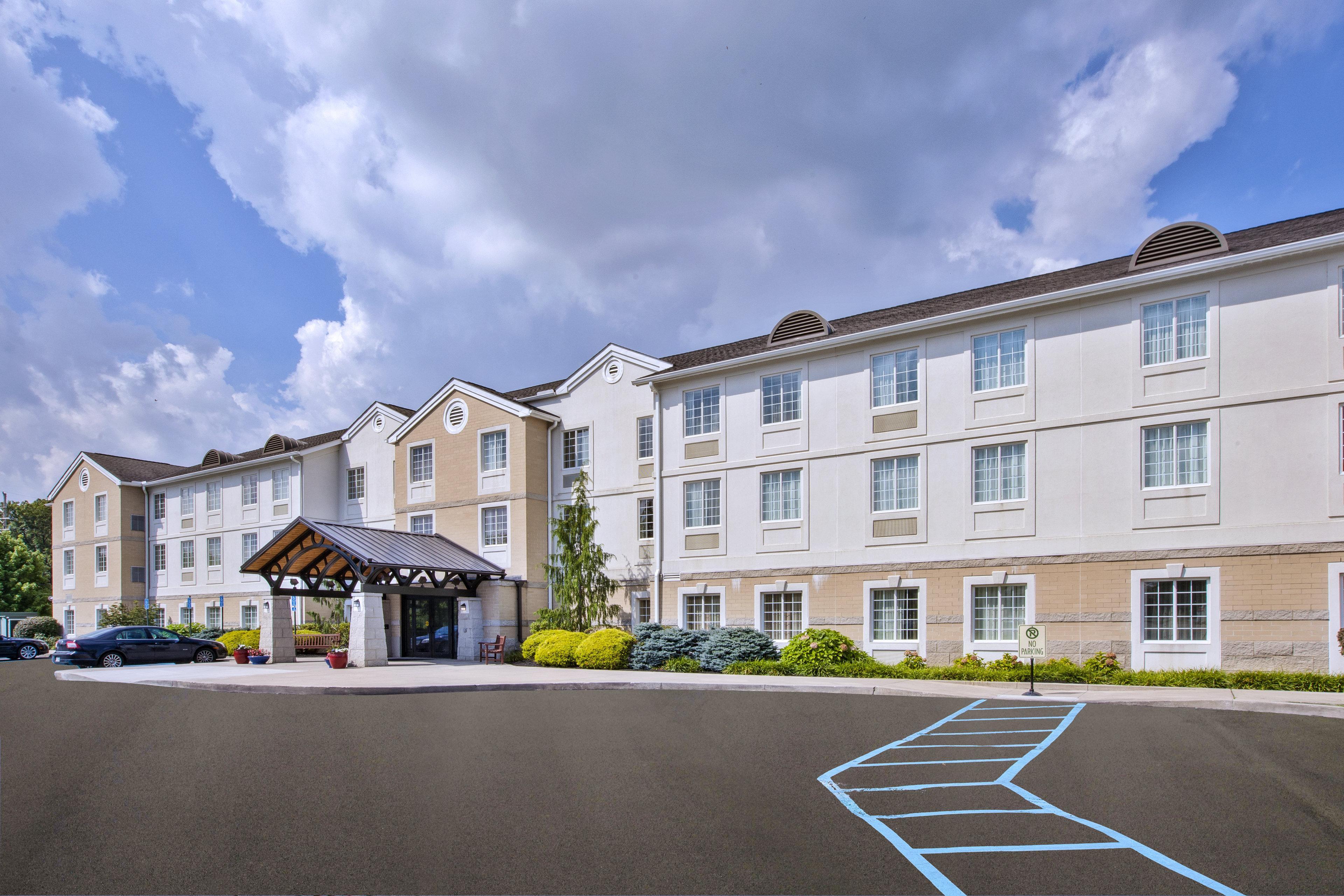 Staybridge Suites Cleveland Mayfield Heights Beachwood By Ihg Екстериор снимка