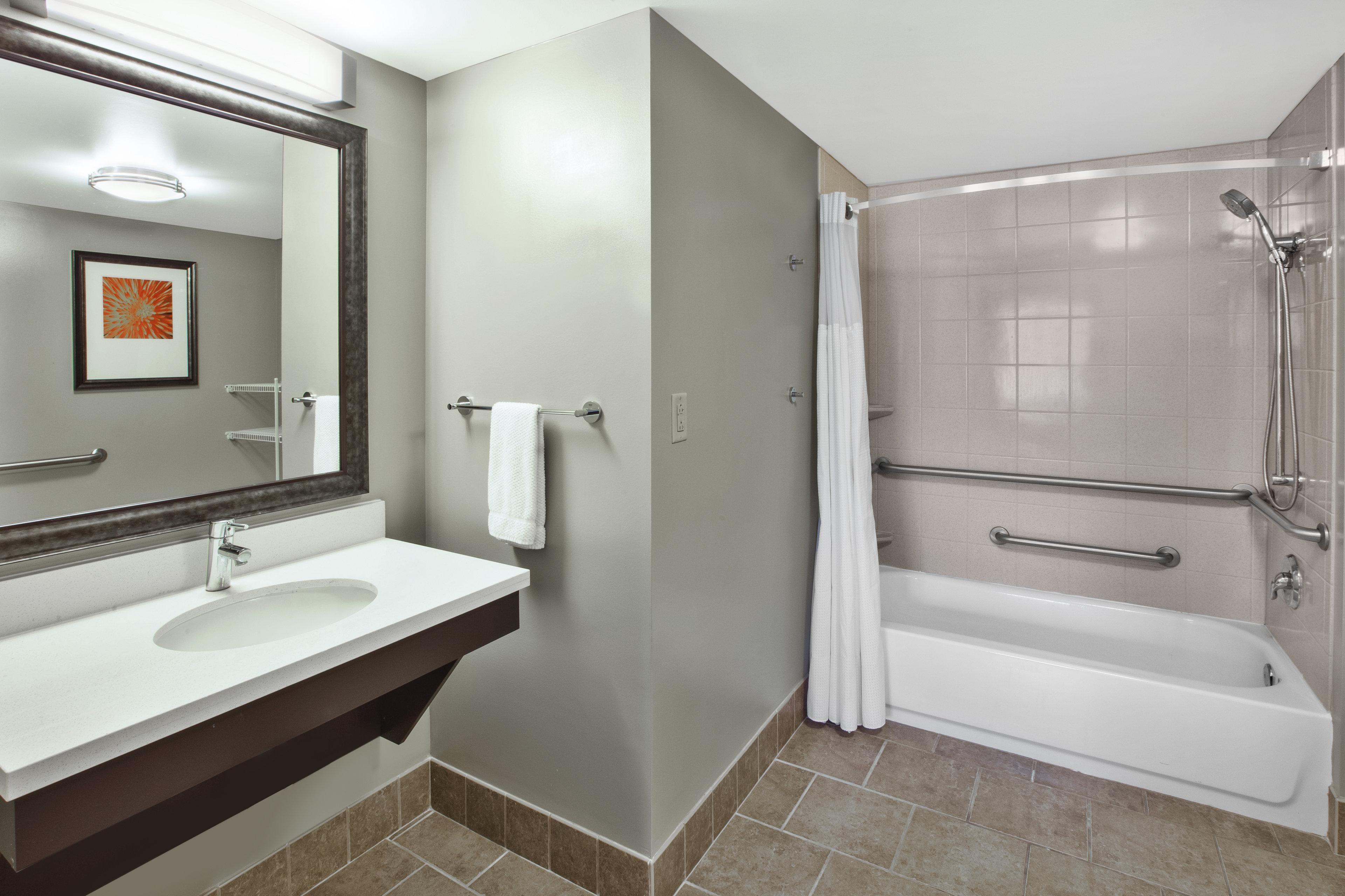 Staybridge Suites Cleveland Mayfield Heights Beachwood By Ihg Екстериор снимка
