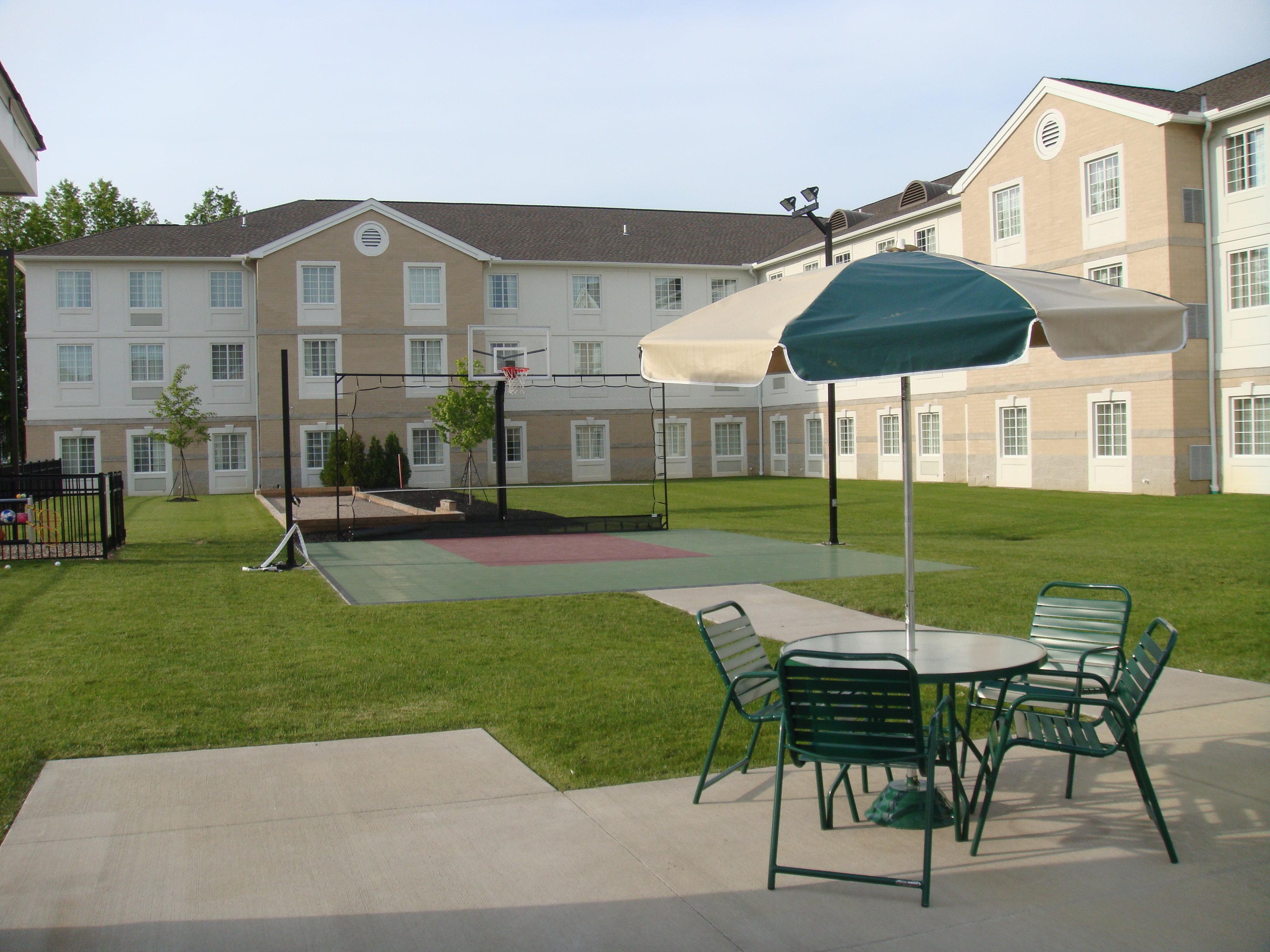 Staybridge Suites Cleveland Mayfield Heights Beachwood By Ihg Екстериор снимка