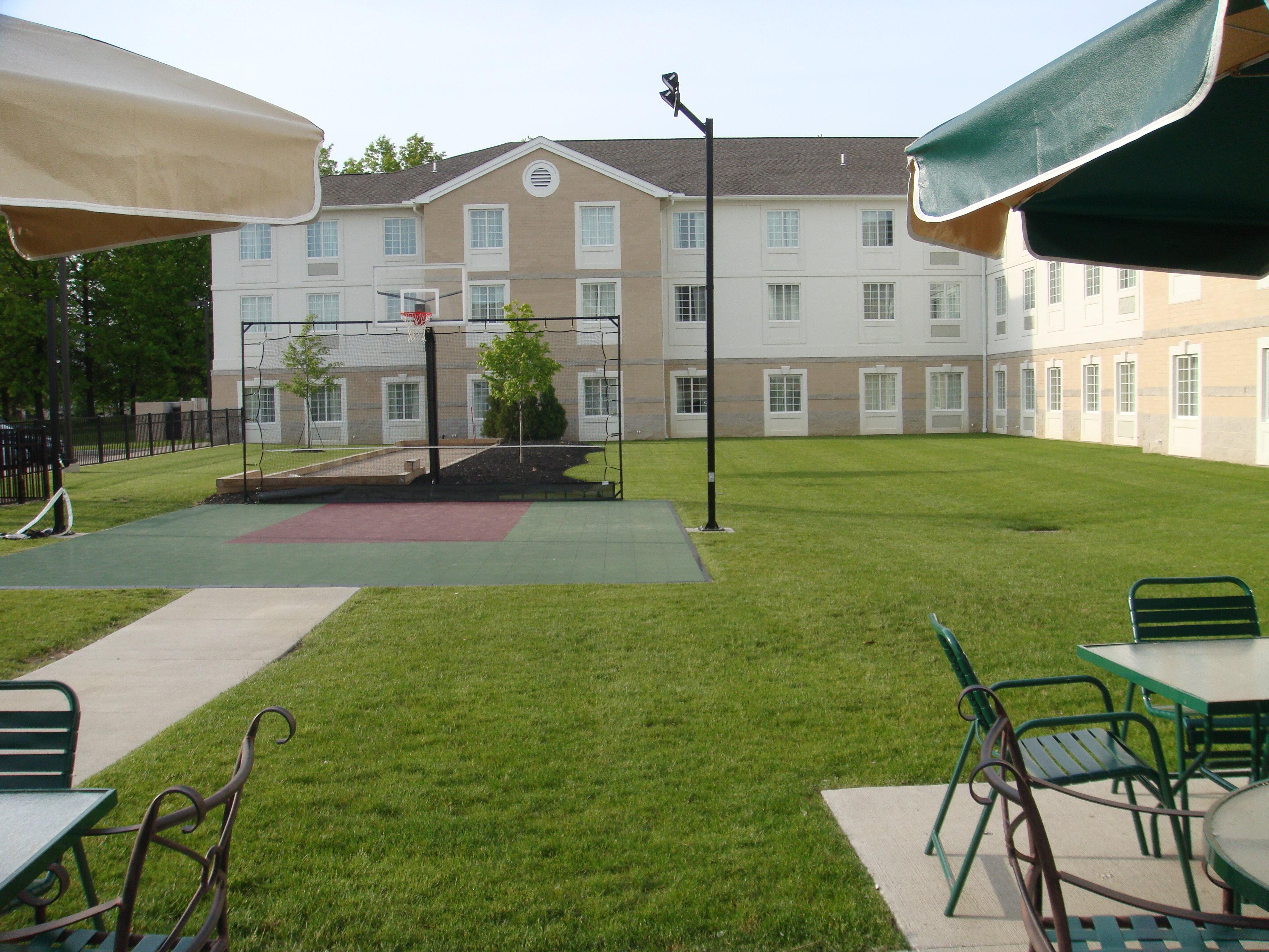 Staybridge Suites Cleveland Mayfield Heights Beachwood By Ihg Екстериор снимка