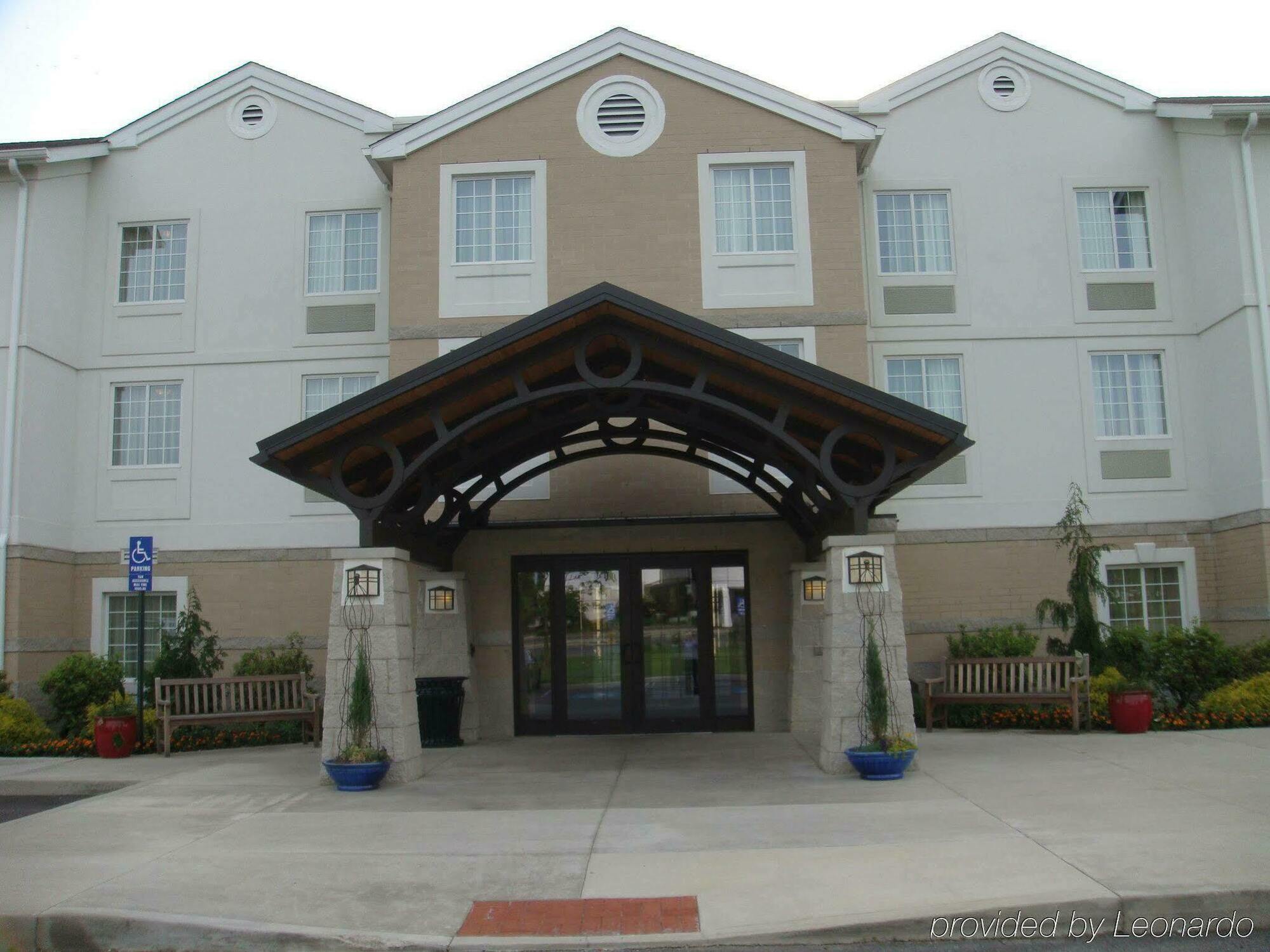 Staybridge Suites Cleveland Mayfield Heights Beachwood By Ihg Екстериор снимка